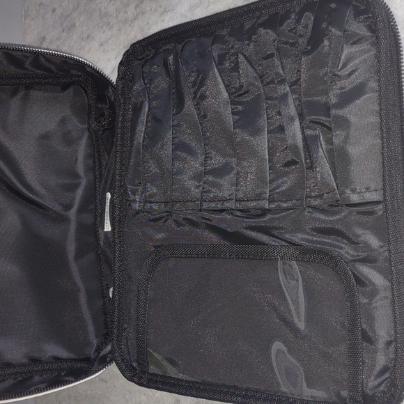 Rae Dunn Makeup Case " GLAM KIT" - Picture 3 of 7